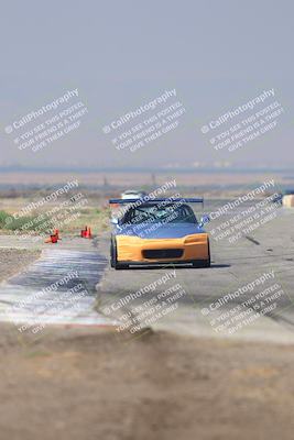 media/Sep-20-2025-Extreme Speed (Sat) [[1fcc23683c]]/Orange (Mid Intermediate)/Session 2 (Sunrise)/